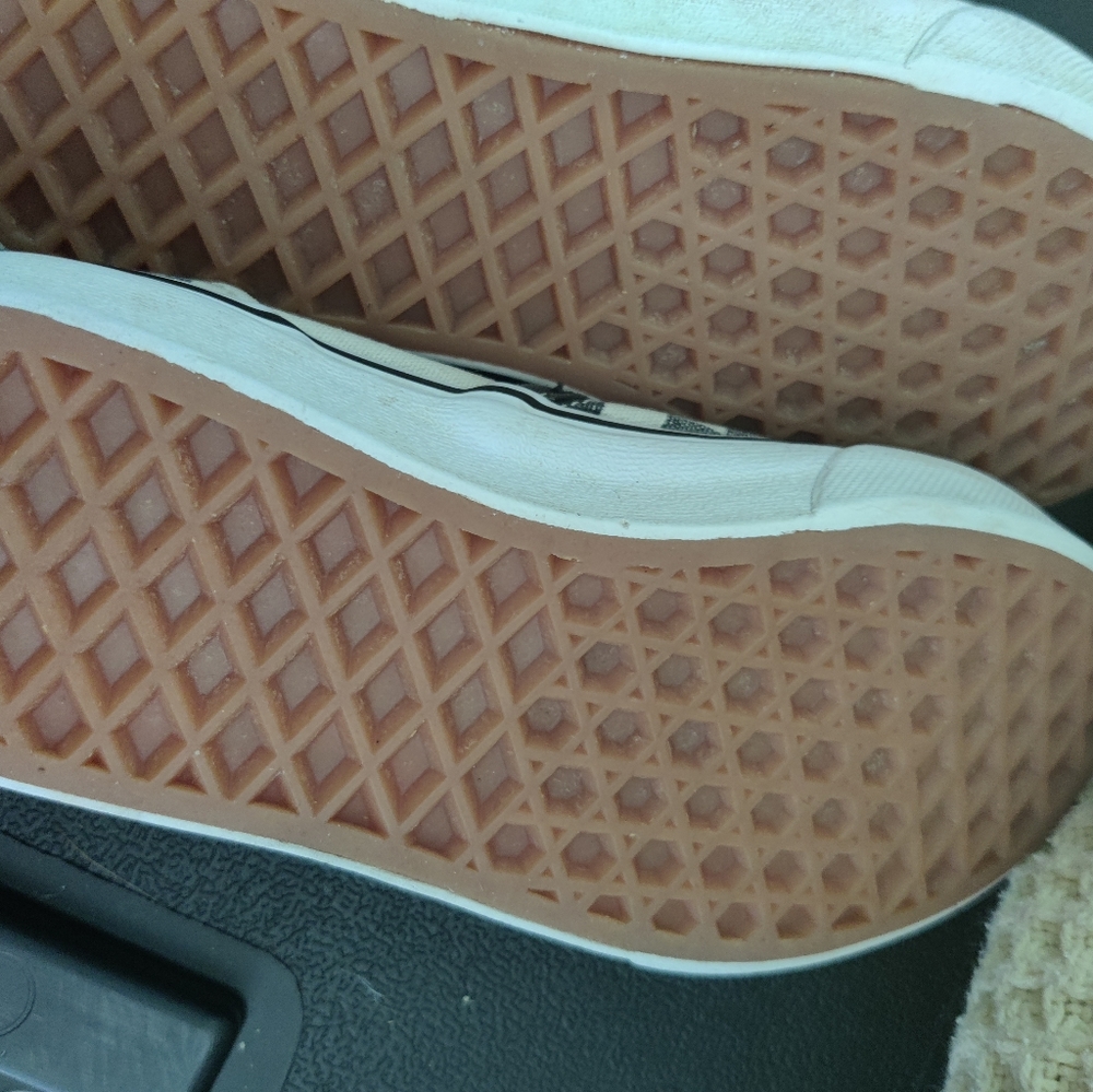 Checkered Vans - Picture 3 of 3